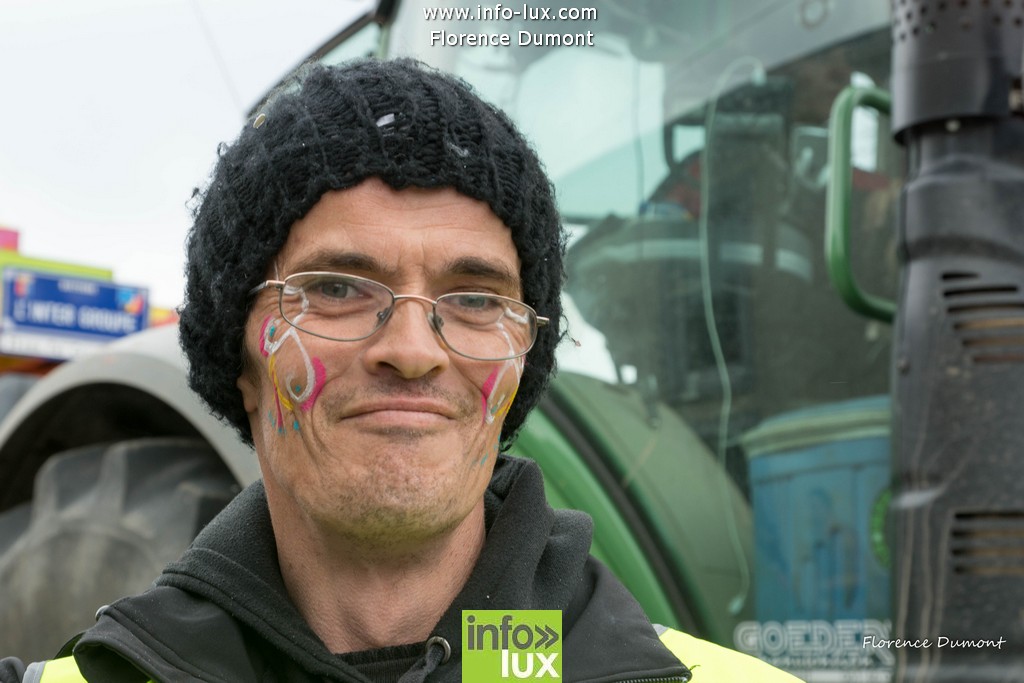 //media/jw_sigpro/users/0000001510/carnaval de Ochamps/Carnaval Ochamps-33